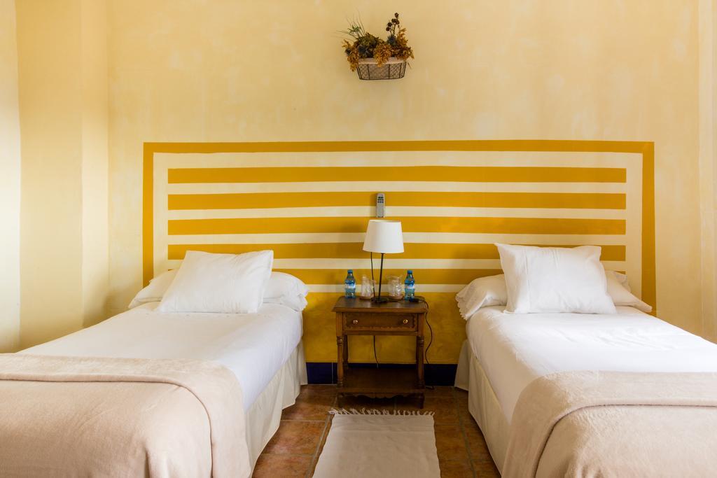 Bed and Breakfast Cortijo Carrillo Cartaojal Exterior foto