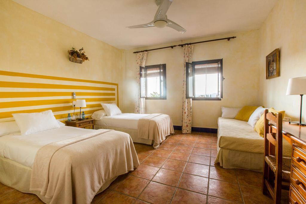 Bed and Breakfast Cortijo Carrillo Cartaojal Exterior foto