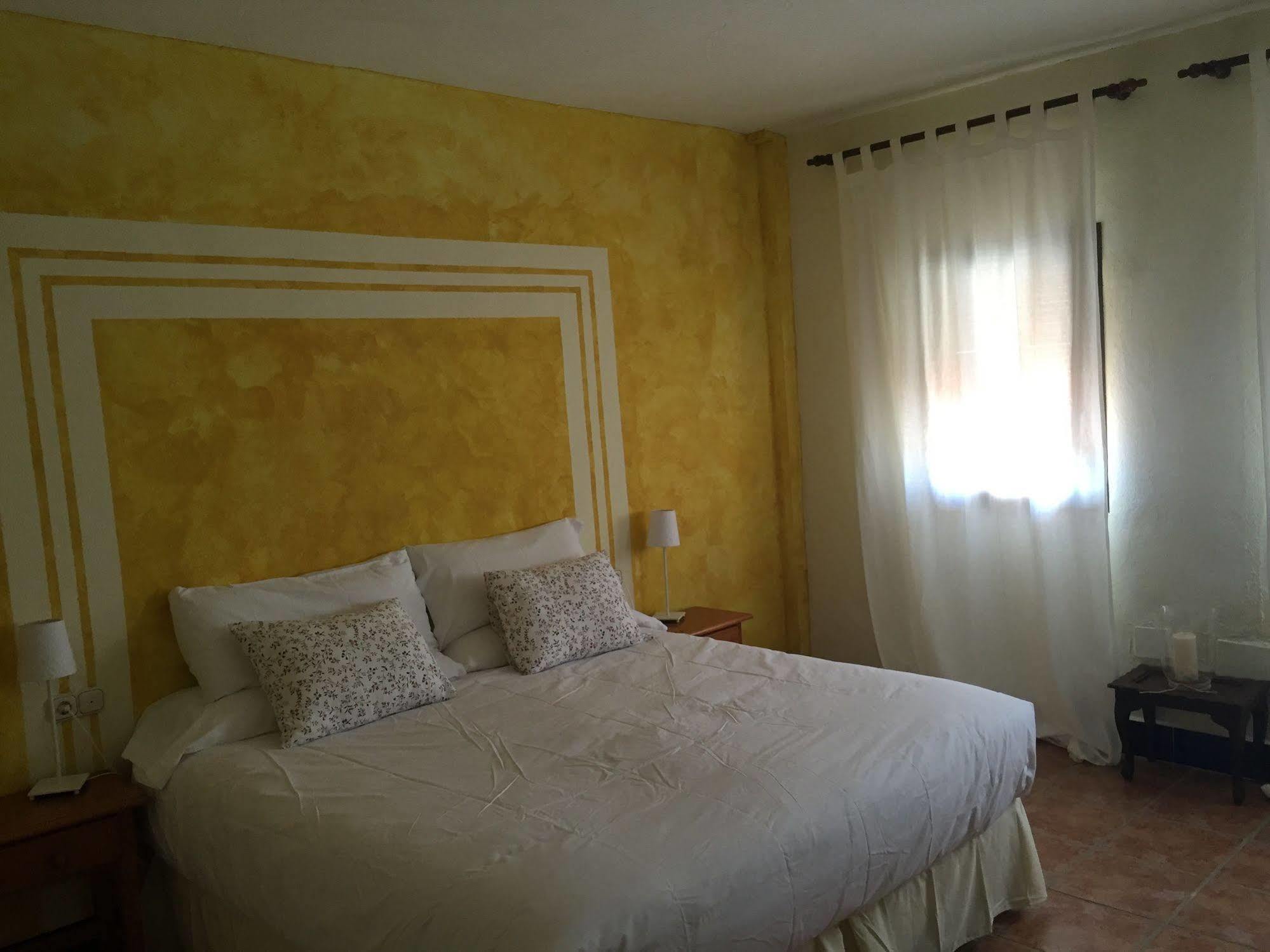 Bed and Breakfast Cortijo Carrillo Cartaojal Exterior foto