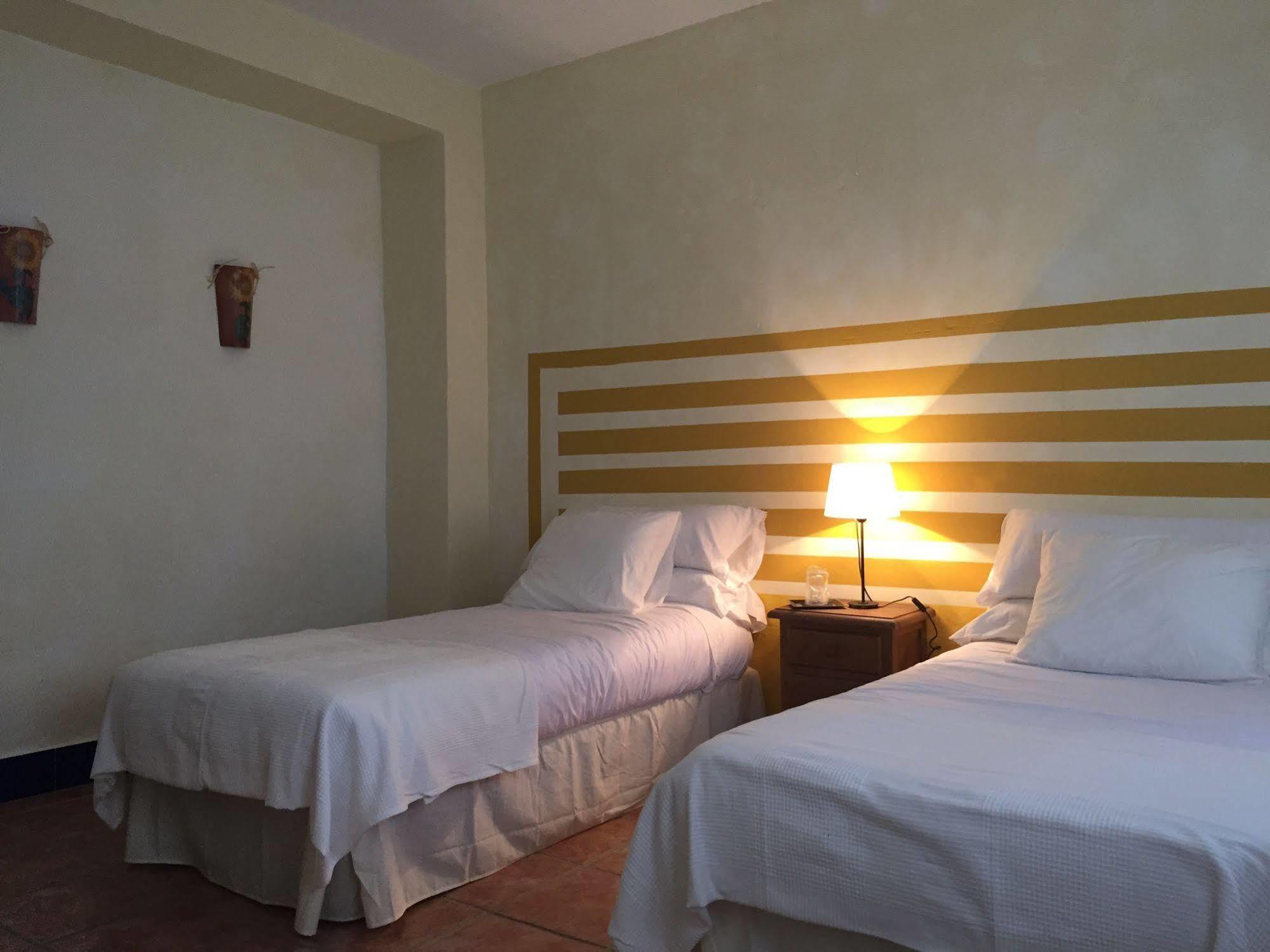 Bed and Breakfast Cortijo Carrillo Cartaojal Exterior foto